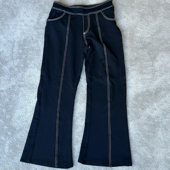 URBAN OUTFITTERS Black Pull-On Pants - Size S - Picture 1 of 9
